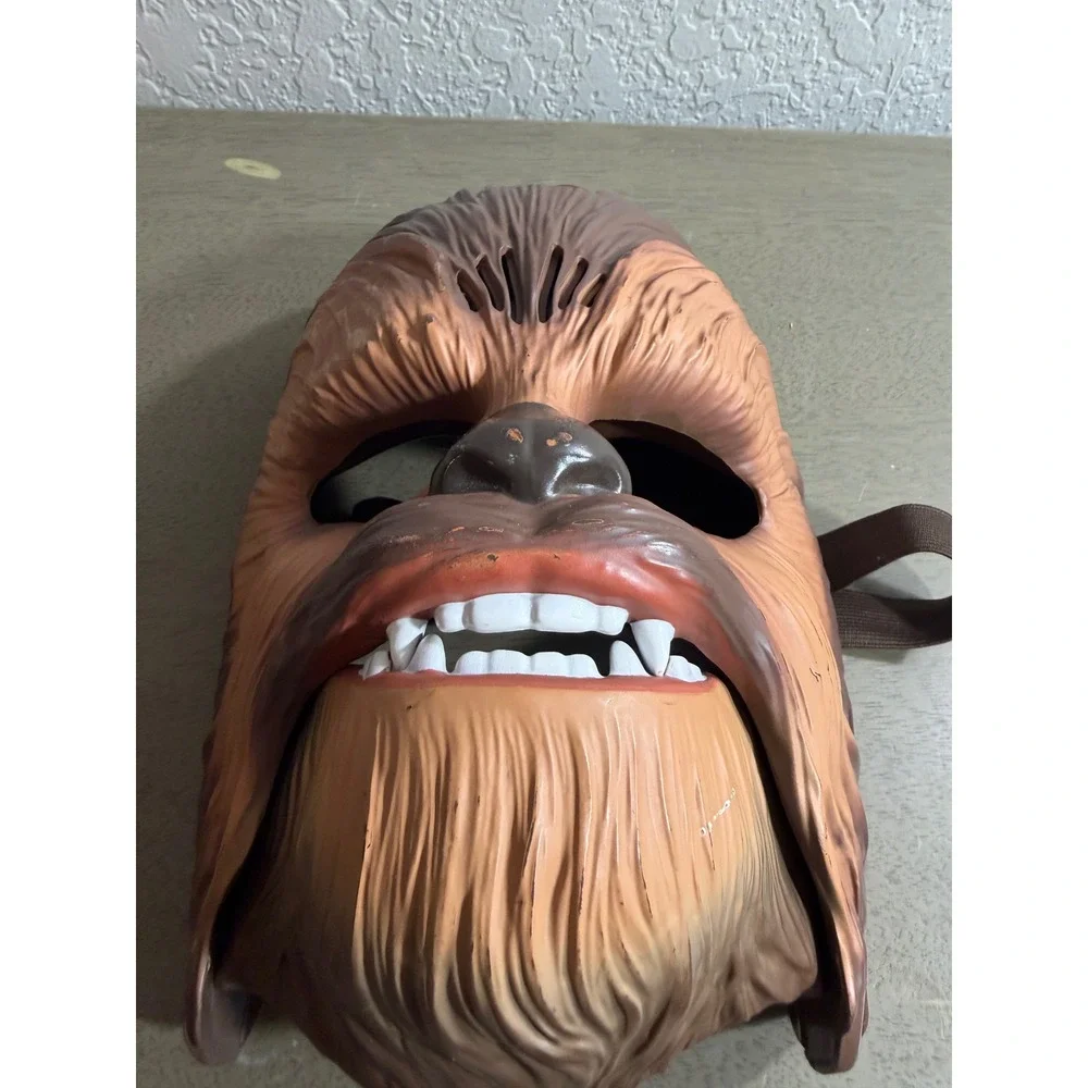 Star Wars Chewbacca Electronic Roaring Mask Hasbro Wookiee Cosplay B3226